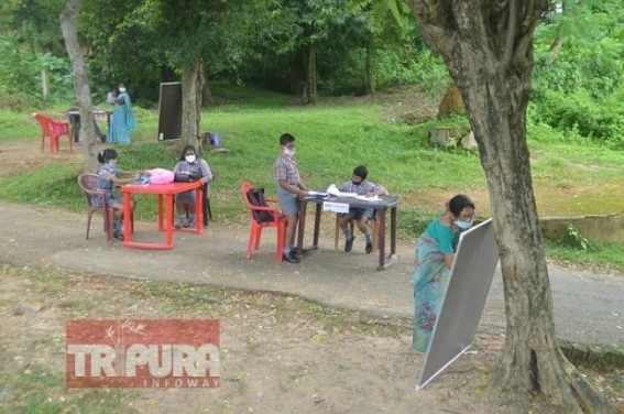 Tripura Govt schools started Classes with Social distancing for the Students, who could not attend Online Classes Tripura Govt schools started Classes with Social distancing for the Students, who could not attend Online Classes